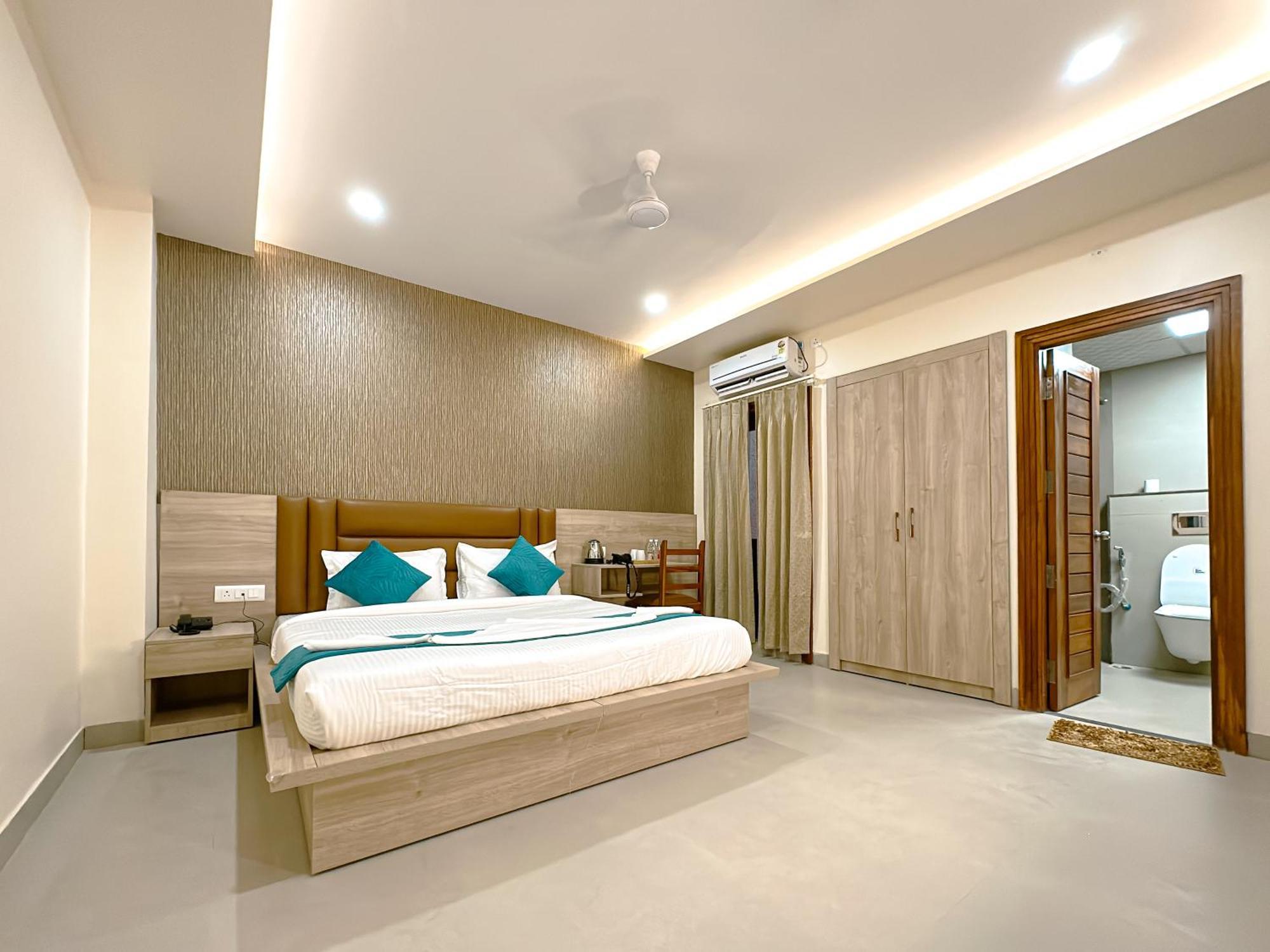 Hotel Ananda Kashi พาราณสี ภายนอก รูปภาพ